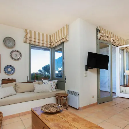 Chelo By Interhome *